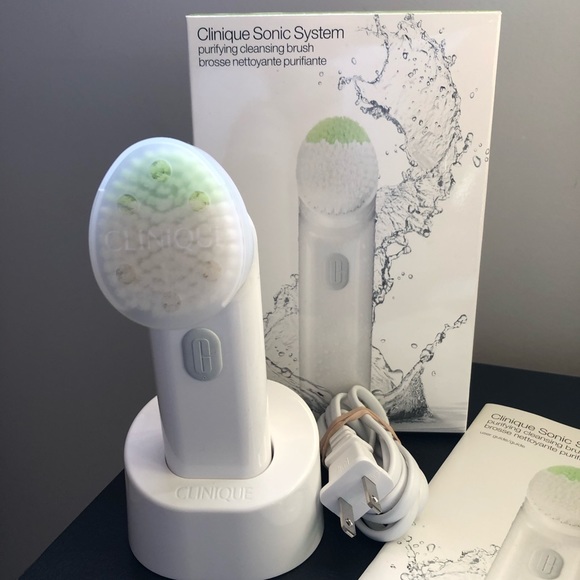 clinique facial cleanser brush